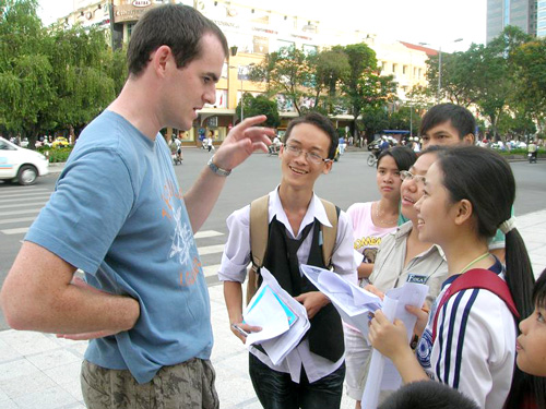 Cần giáo viên kèm tiếng Việt cho người nước ngoài tại Buôn Mê Thuột